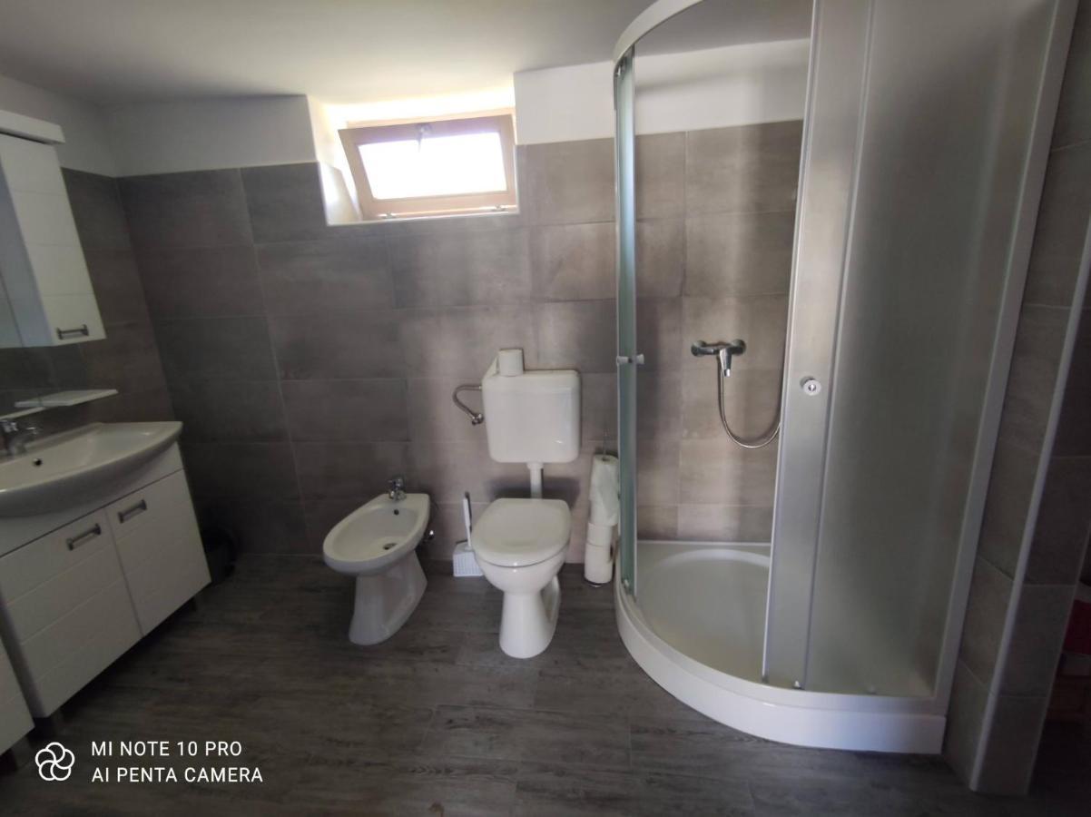 Appartamento Das Blaue Haus Vendégház - Kovácshida Esterno foto